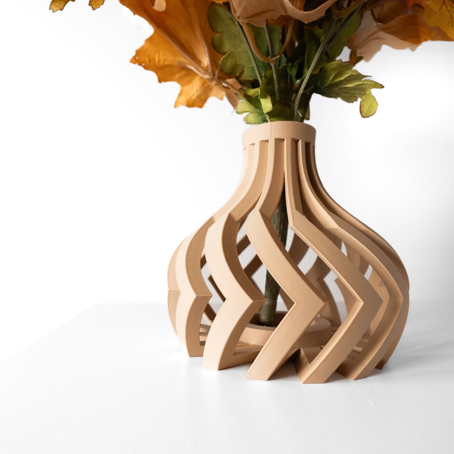 Lovi Short Vase, Modern and Unique Home Decor