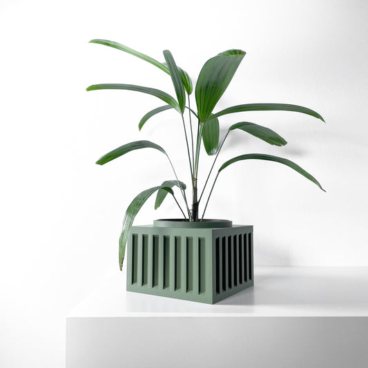 Larix Planter Pot